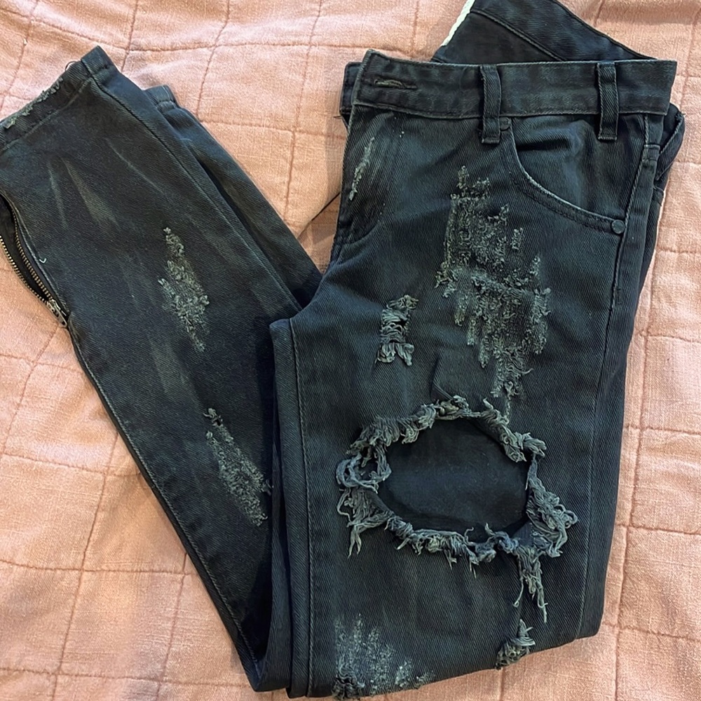 One Teaspoon washed black Ripped and distressed jeans size 25